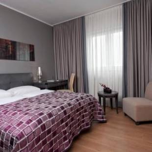 Фотографии гостиницы
Wyndham Duisburger Hof