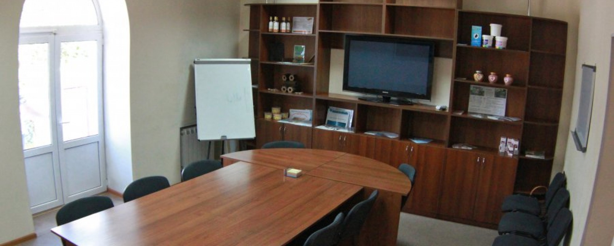 Фотографии комнаты для переговоров Комната для переговоров Бийского бизнес-инкубатора