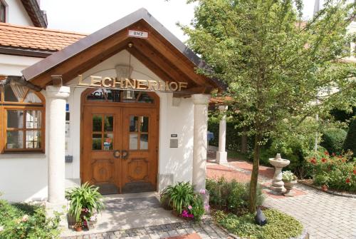 Фотография гостиницы Hotel Lechnerhof Unterföhring