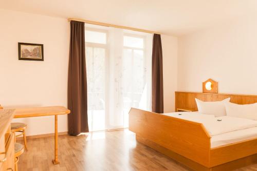 Фотография гостиницы Parkhotel Cham