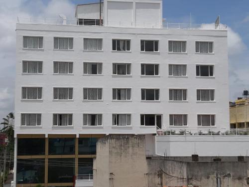 Фотография гостиницы Southern Star Hassan "Vaccinated Staff"