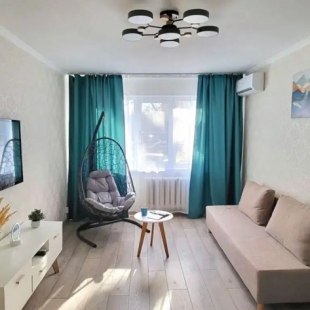 Фотография квартиры Квартира Двухкомнатные Апартаменты с Раздельными Комнатами и Парковкой для Машин у Входа