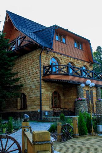 Фотографии гостевого дома
Идиллия