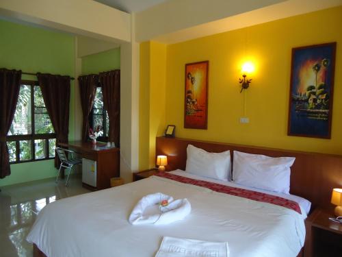 Фотография гостевого дома Thai Life Guesthouse - SHA EXTRA PLUS