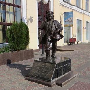 Фотография Памятник Отцу Фёдору