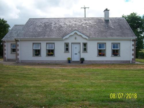 Фотография гостевого дома Quiet Farm Bungalow Enniskillen Fermanagh