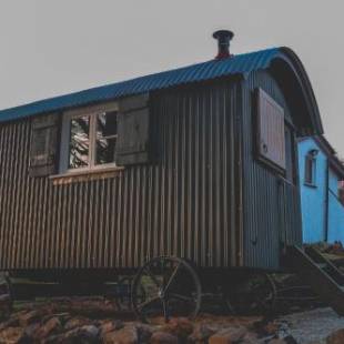 Фотографии базы отдыха
Loch Eyre Shepherd Hut