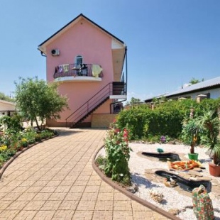 Фотография базы отдыха Карина