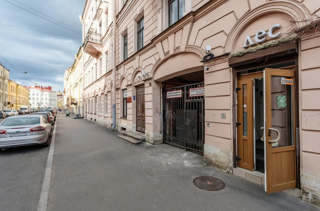 Фотография квартиры Letyourflat (Лэтюфлэт) на улице Большая Подьяческая