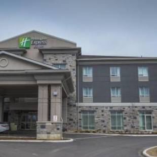 Фотографии гостиницы 
            Holiday Inn Express Thunder Bay, an IHG Hotel