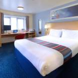 Фотография гостиницы Travelodge Dublin Airport North 'Swords'