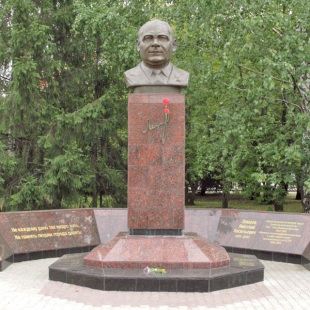Фотография памятника Памятник  Н.В. Лемаеву