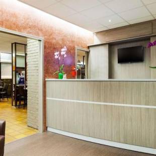 Фотографии гостиницы
Comfort Hotel Cachan Paris Sud