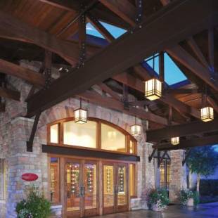 Фотографии гостиницы 
            DoubleTree by Hilton Libertyville-Mundelein