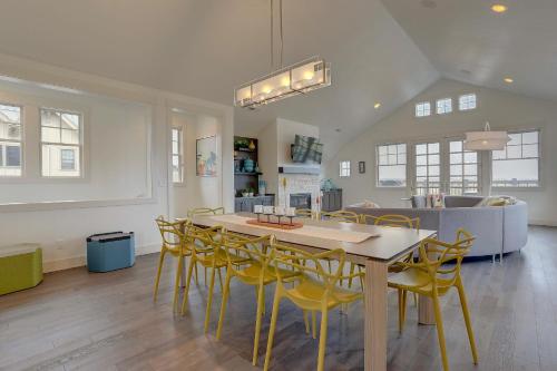 Фотография гостевого дома Cairn, Luxury Vacation Rentals at Bend