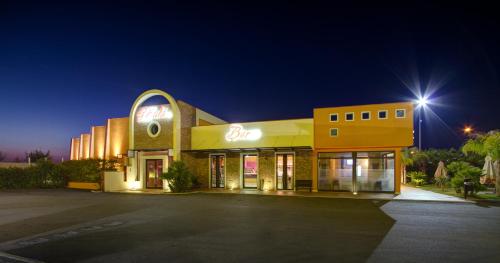 Фотографии гостиницы
Hotel Ghalà