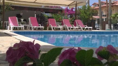 Фотографии апарт отеля
Işıl Suit Apart Otel