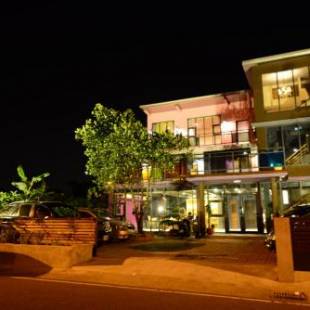 Фотографии мини отеля
Yes Villa