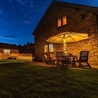 Фотография базы отдыха Hopeend Holidays Cottage