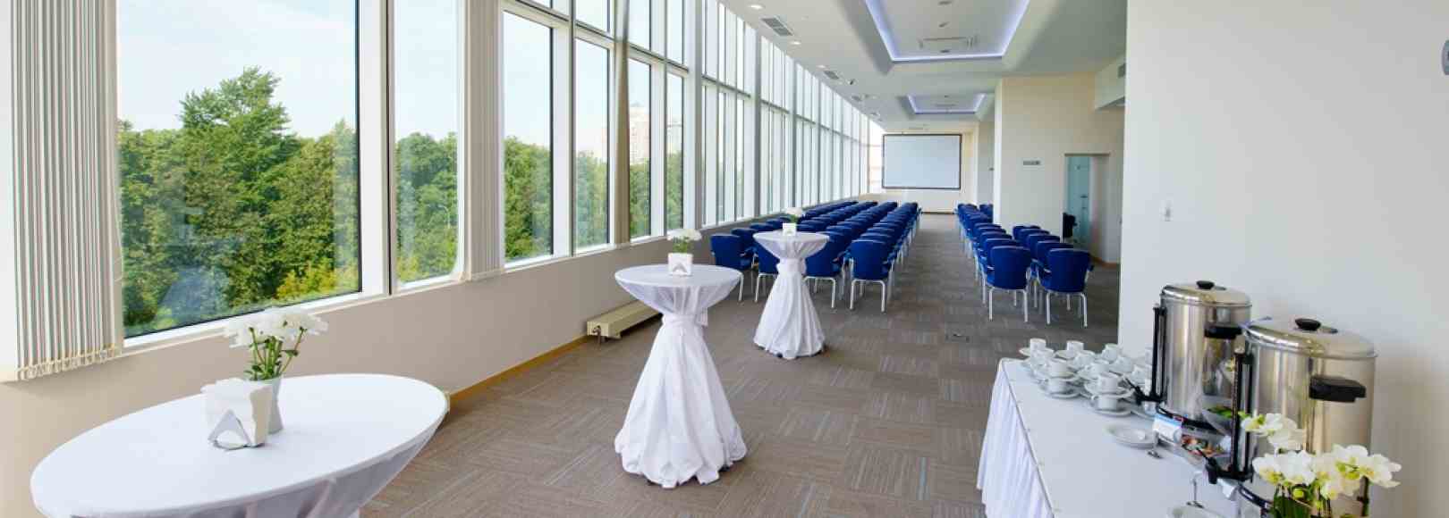 Фотография конференц-зала Оксфорд