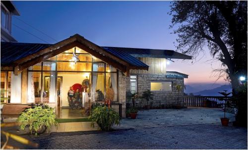 Фотография гостиницы Summit Namnang Courtyard & Spa, Gangtok