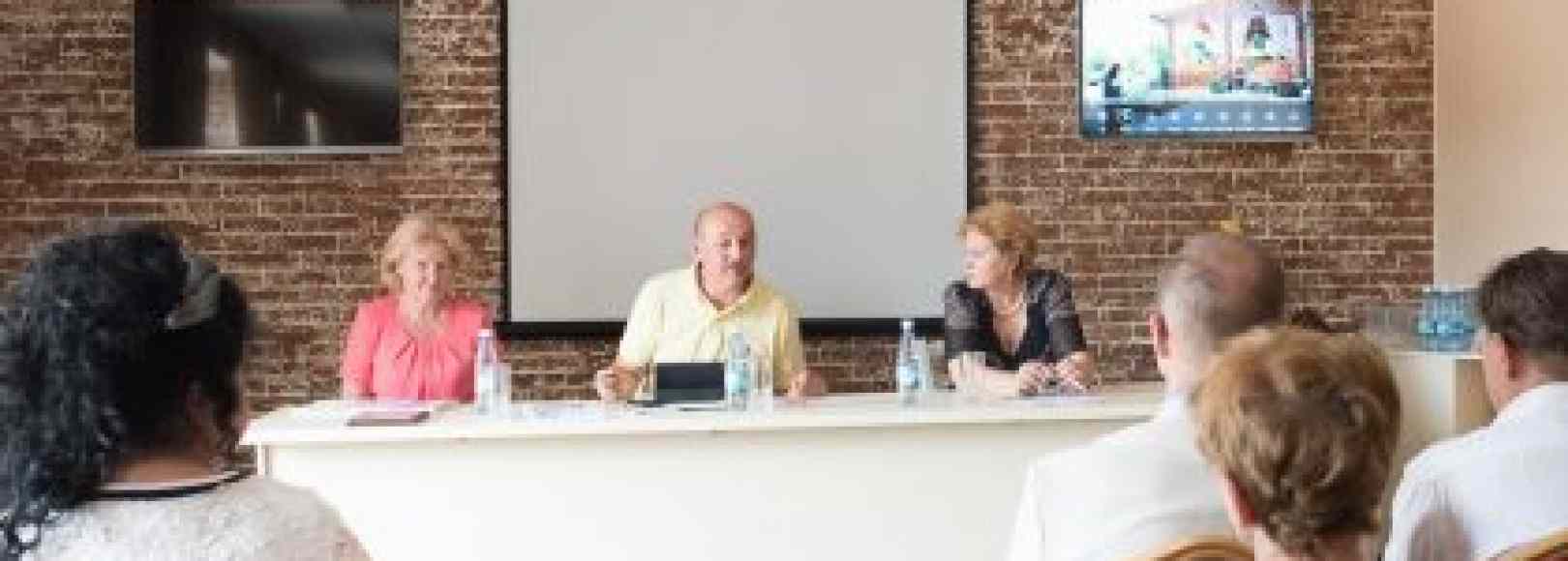 Фотография конференц-зала Озеро сновидений