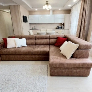 Фотография квартиры Апартаменты в центре с тремя спальнями на Червякова 55 рядом с парком Победы