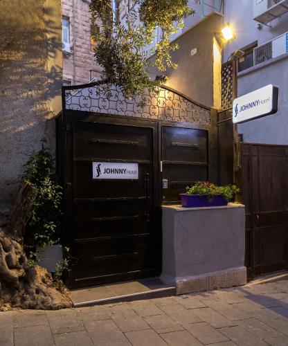 Фотография гостиницы Johnny Hotel