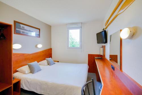 Фотография гостиницы Brit Hotel Iroise Brest