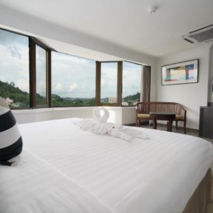 Фотография гостиницы I Pavilion Hotel Phuket - SHA Extra Plus