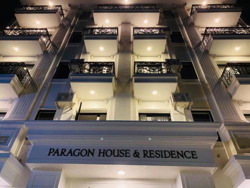 Фотография гостиницы Paragon House and Residence