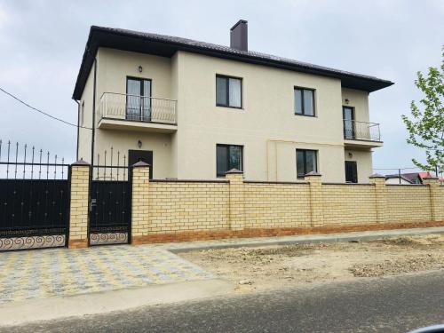 Фотография гостевого дома Море Плюс