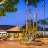 Фотография гостиницы Clementine Hotel & Suites Anaheim