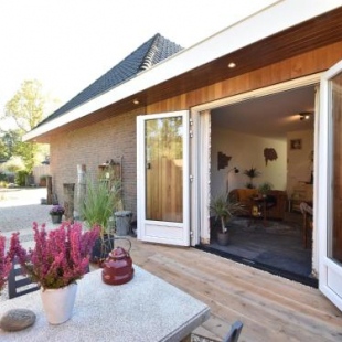 Фотография гостевого дома Vintage Holiday Home in Kamperland near Lake Veerse