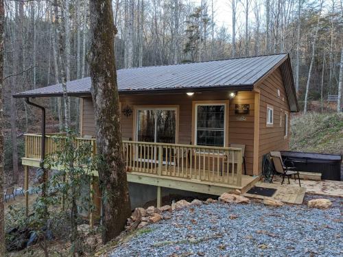 Фотографии гостевого дома 
            Deep Creek Hideaway cabin