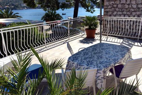 Фотография гостевого дома Apartments by the sea Zaton Veliki, Dubrovnik - 2107