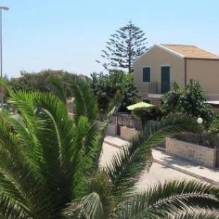 Фотографии гостевого дома
Villa Aura