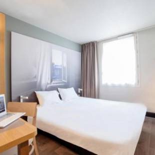 Фотографии гостиницы
B&B Hôtel Douai Parc Des Expos Cuincy