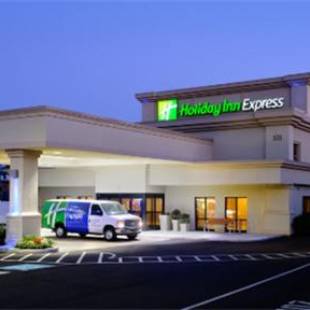 Фотографии гостиницы 
            Holiday Inn Express Philadelphia Airport, an IHG Hotel