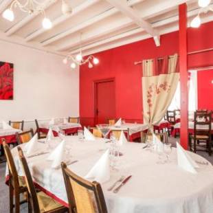 Фотографии гостиницы 
            Hotel le Cygne