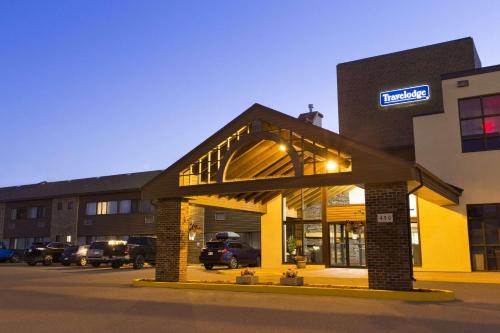 Фотография гостиницы Travelodge by Wyndham Thunder Bay ON