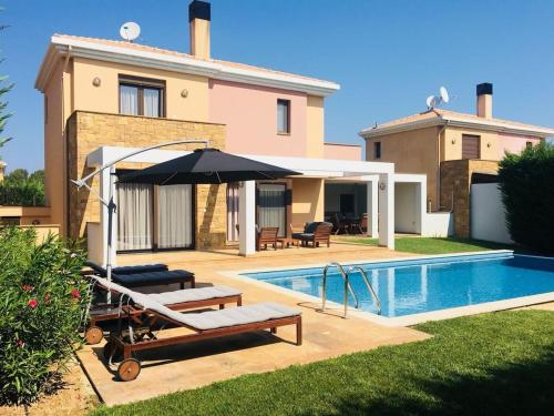 Фотография гостевого дома Orange Tree Villas