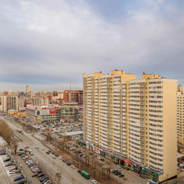 Фотографии квартиры 
            Апартаменты Rooms-ekb на улице 8 Марта 190 (17 этаж, 582)