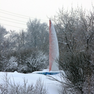 Фотография памятника Обелиск Алый парус