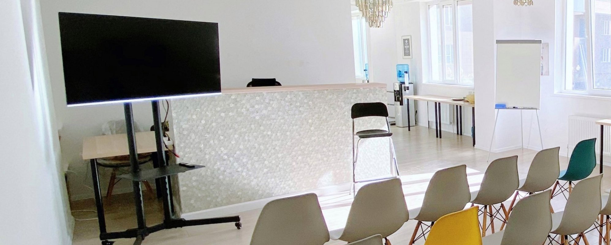 Фотографии конференц-зала Белый зал ГУЛ