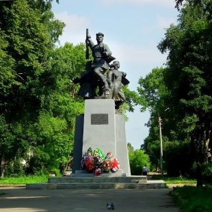 Фотография Памятник партизанам