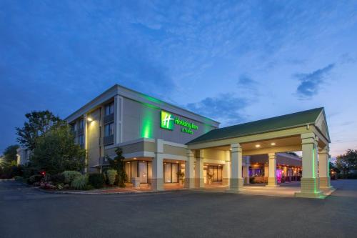 Фотография гостиницы Holiday Inn Hotel & Suites Parsippany/Fairfield, an IHG Hotel