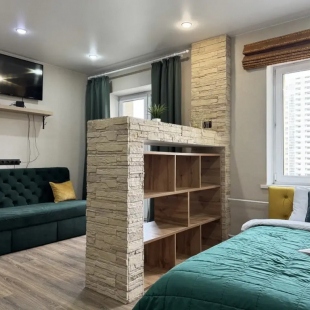 Фотография квартиры Квартира Яркая Студия на Улице Университетская Набережная 62