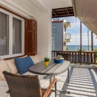 Фотографии гостевого дома
Chalkidiki Beachfront Apartment