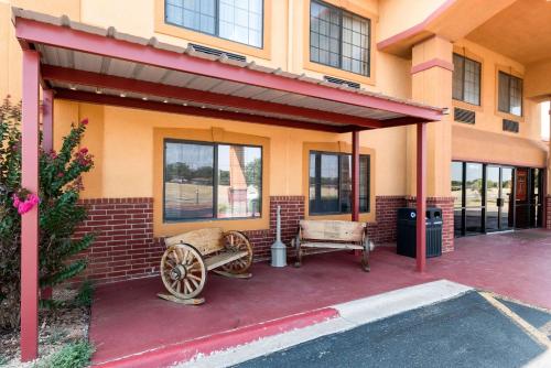 Фотография гостиницы Econo Lodge Lubbock I-27